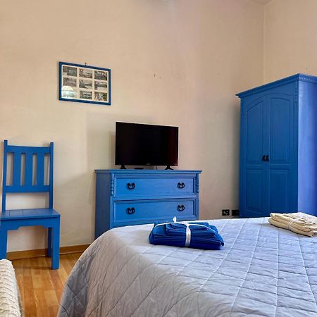 Holiday House Ginevra Formia Buitenkant foto