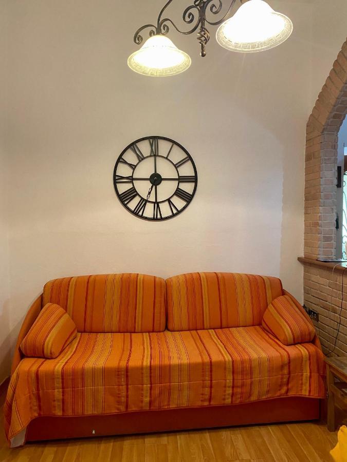 Holiday House Ginevra Formia Buitenkant foto