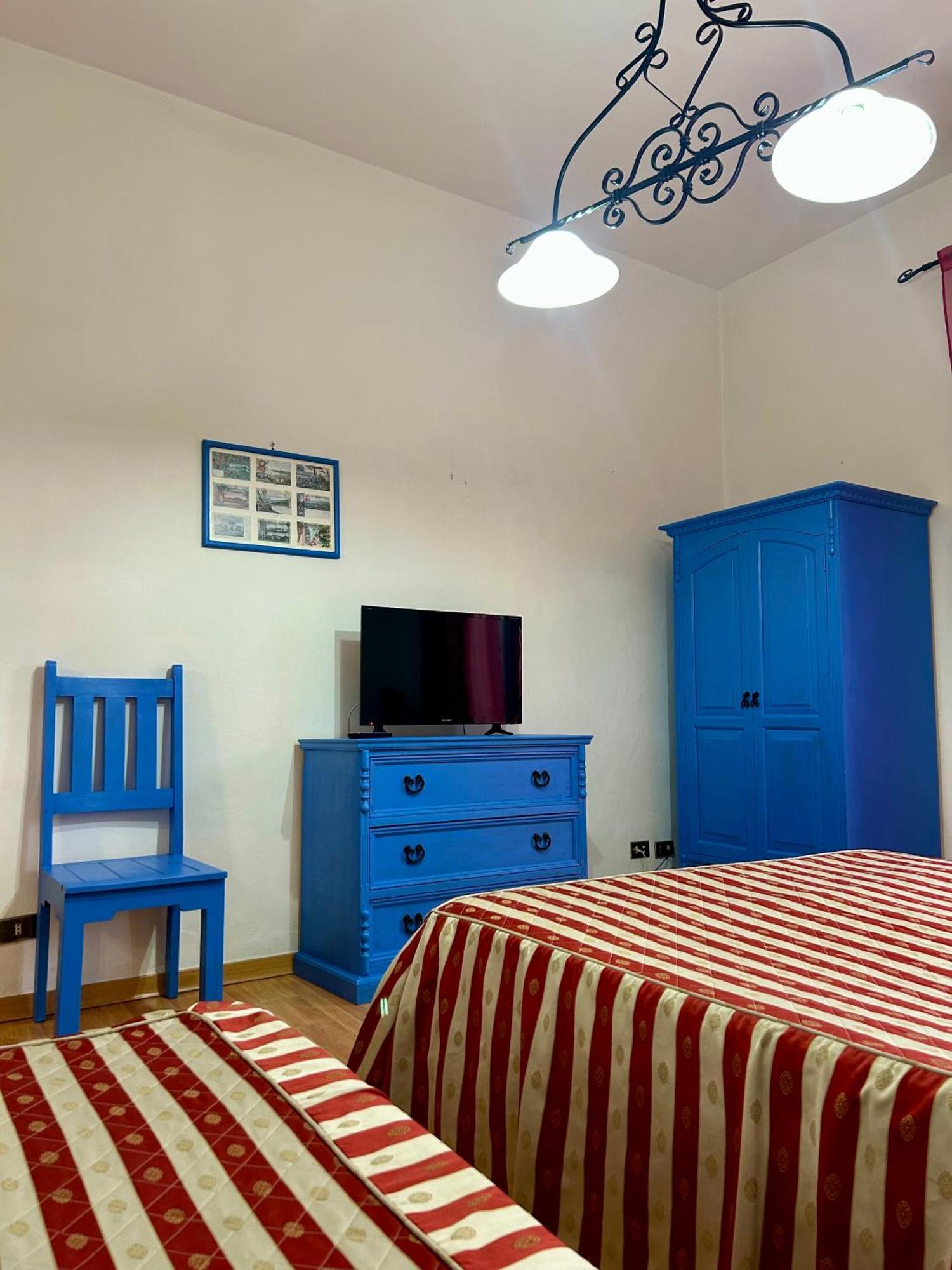 Holiday House Ginevra Formia Buitenkant foto