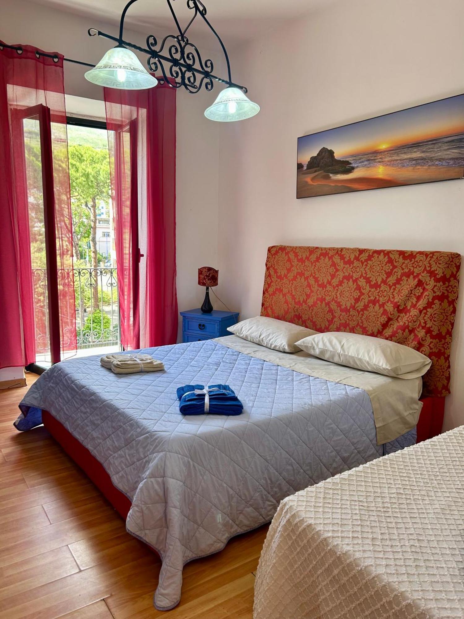 Holiday House Ginevra Formia Buitenkant foto
